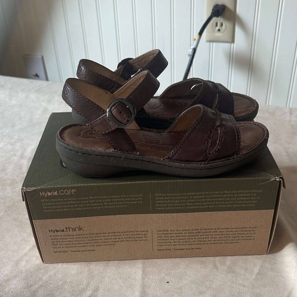 Keen Brown Leather Sandals with Adjustable Straps - Picture 2 of 10